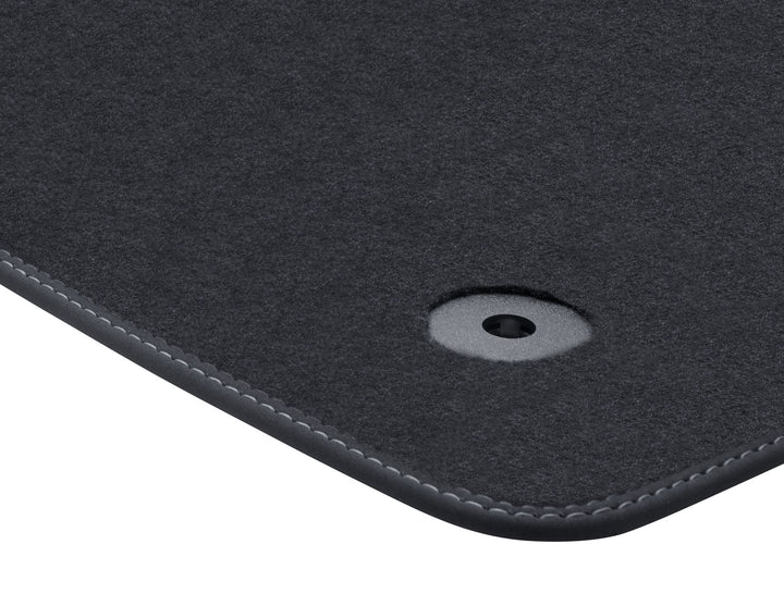 Original Ford Focus desde 04/2018 Alfombrillas de terciopelo premium Delanteras