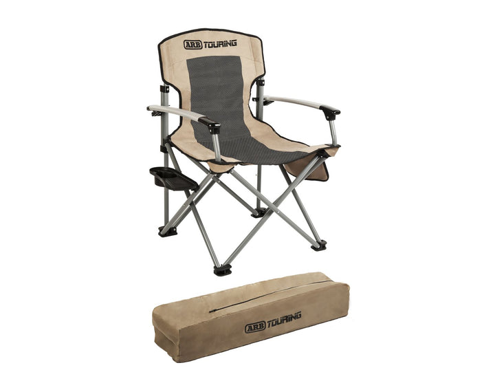 ARB* Silla de camping con bolsa con correa de hombro negra y beige.
