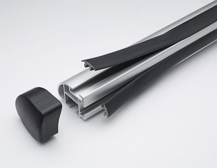 TOURNEO CUSTOM & TRANSIT CUSTOM THULE®* PORTAEQUIPAJES CON POSIBILIDAD DE AÑADIR UNA 3ª BARRA TRANSVERSAL DE TECHO.
