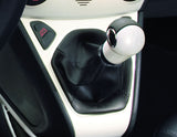 Original Ford Ka Pomo de la palanca de cambios en color blanco Perla con inserción en cuero negro.