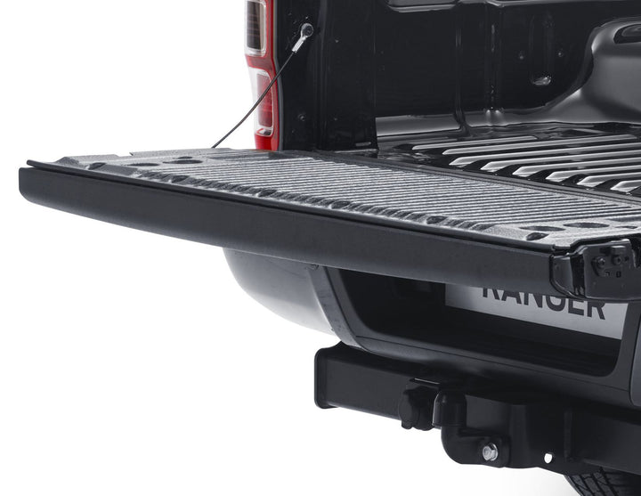 Ranger 01/2012-06/2022 Aeroklas* Moldura protectora para el portón del maletero.