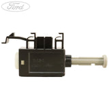 Interruptor inhibidor de arranque del pedal del embrague para transmisión manual original Ford 1439868