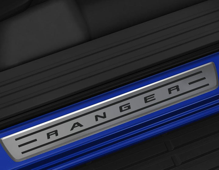 Original Ford Ranger 01/2012-01/2019 Protectores de umbral de puerta delanteros