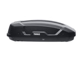 Thule®* Baúl de techo Force XT S, en color negro mate Aeroskin.