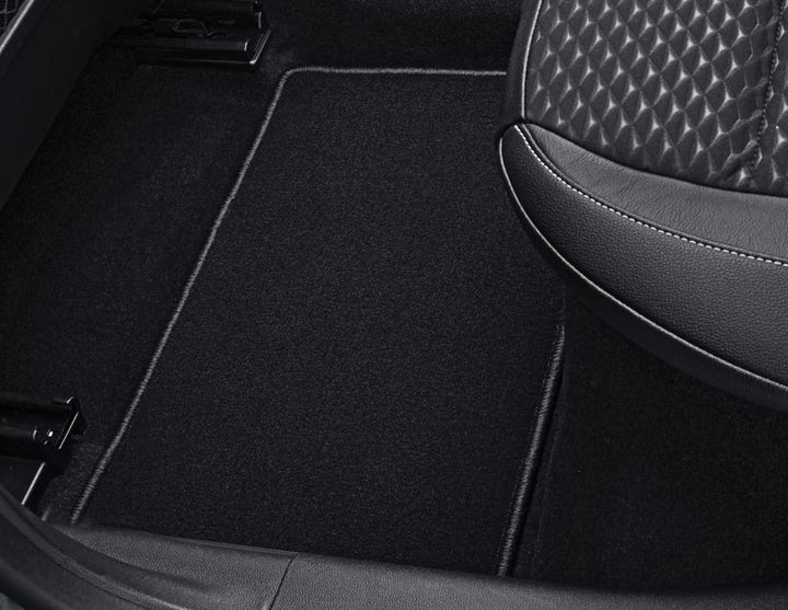 Original Ford Focus Mk4 2018+ Juego de alfombrillas contorneadas de velour negras 2183958
