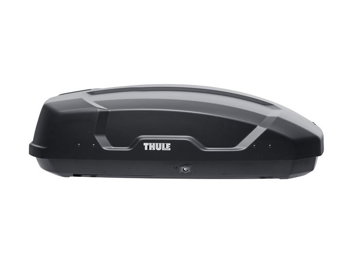 Thule®* Baúl de techo Force XT S, en color negro mate Aeroskin.