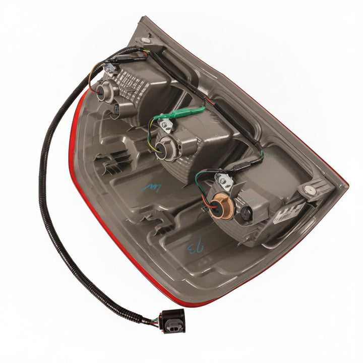 Piloto trasero IZQ Ranger Wildtrak XLT TKE 2021-2023