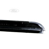 Ford Mondeo 2001-2007 Moldura Parabrisas Izquierdo Negra 1305443