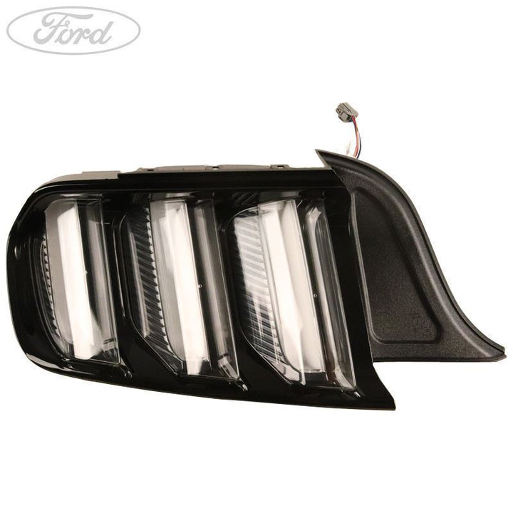 Grupo de luces traseras de 3 niveles N/S (lado del conductor) originales para Ford Mustang 2014-2017 2162958