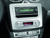 Original Ford Focus 01/2008-12/2010 Embellecedor para radios DIN en color plata.