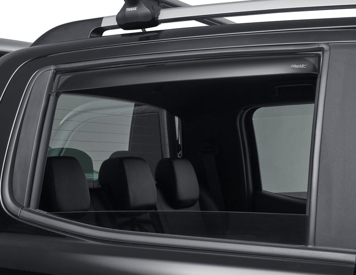 Ranger ClimAir®* Deflector de aire para ventanillas traseras, en color negro.