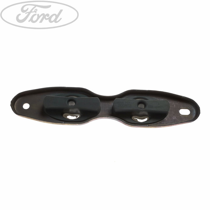 Focus 2011-2019 Soporte Tubería Escape Negro