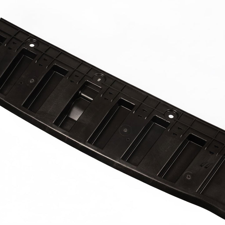 Deflector de aire inferior del radiador con calefactor auxiliar Focus 2018-2025