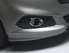 Original Ford S-MAX Alojamientos preformados para faros antiniebla para lado derecho.