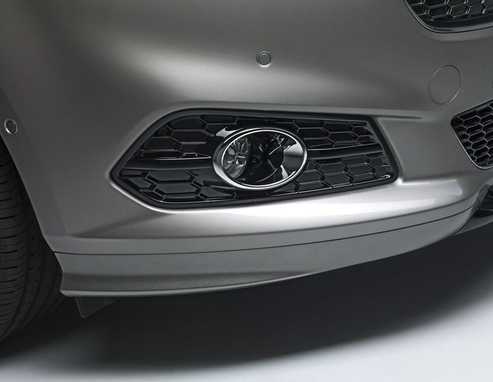 Original Ford S-MAX Alojamientos preformados para faros antiniebla para lado derecho.