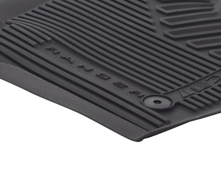 Kit de alfombrillas de goma delanteras y traseras Ranger manual 2022+ negro excepto Raptor y Platinum