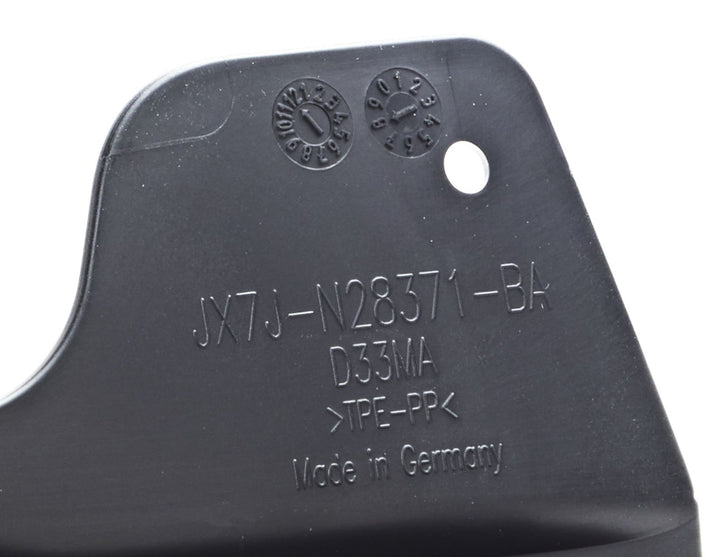 Original Ford Focus desde 04/2018 Guardabarros traseros,delineados.