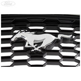 Parrilla del. Mustang negro carbono con emblema 03/2015- 1927986