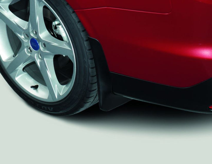 Original Ford Focus 01/2011-03/2018 Guardabarros traseros,delineados.
