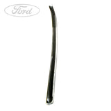 Ford Mondeo 2001-2007 Moldura Parabrisas Izquierdo Negra 1305443