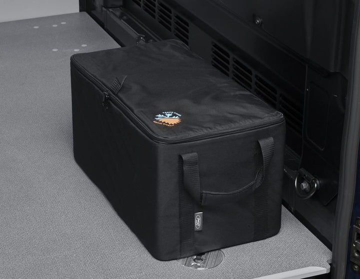 SISTEMA BOX-IN-BOX PARA USAR DENTRO DE LA MEGABOX DE FORD PUMA O COMO SOLUCIÓN DE TRANSPORTE INDEPENDIENTE PARA TODOS LOS DEMÁS VEHÍCULOS, EN COLOR NEGRO.