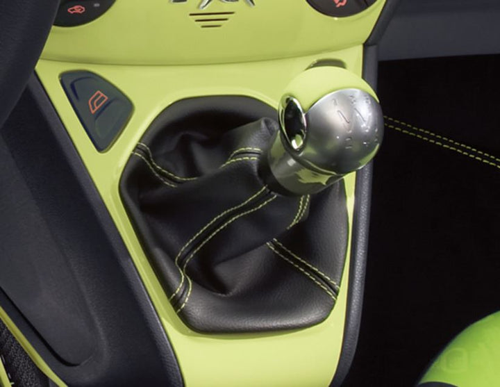 Original Ford Ka Pomo de la palanca de cambios diseño de aluminio con inserción de cuero en color verde Jump.