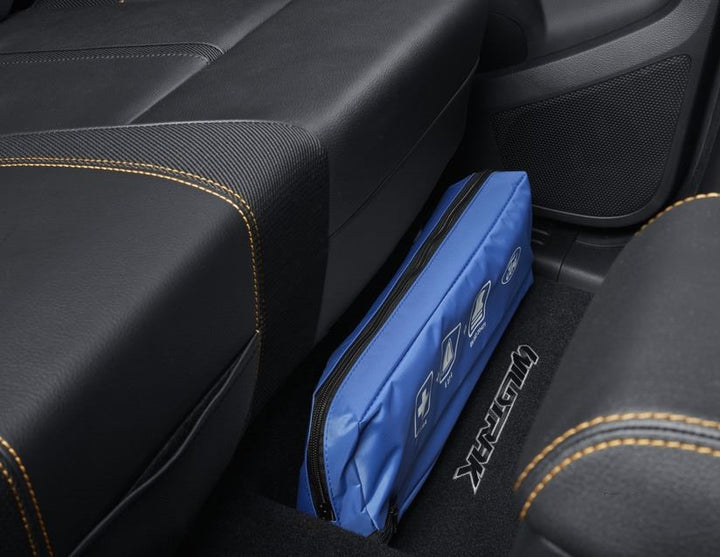 Original Ford Paquete de seguridad premium con bolsa flexible en color azul.
