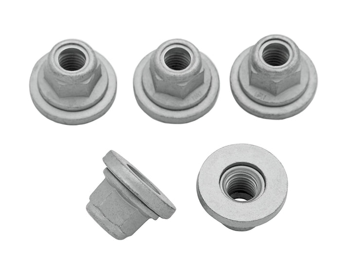 Original Ford Transit® desde 05/2019 Tuerca de la barra de remolque M12