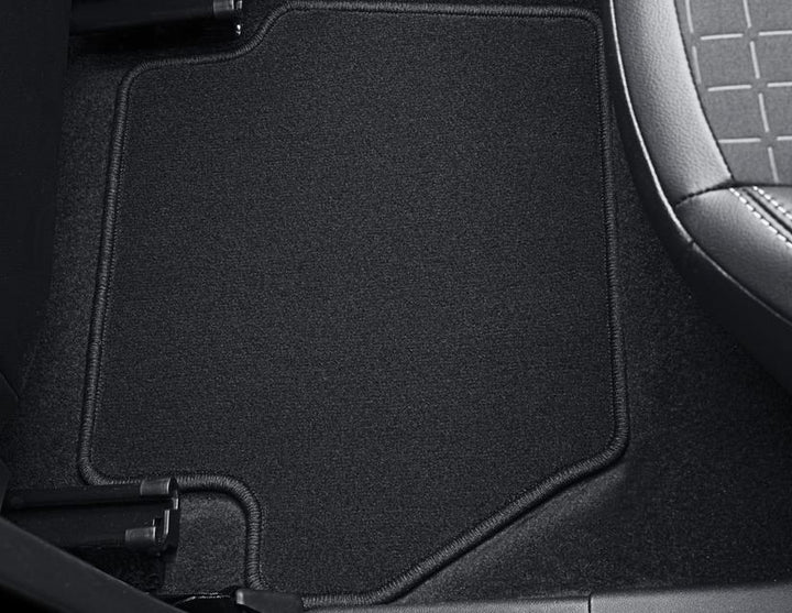 Original Ford Fiesta Mk9 2017+ Juego de alfombrillas contorneadas de velour para coche trasero 2478645