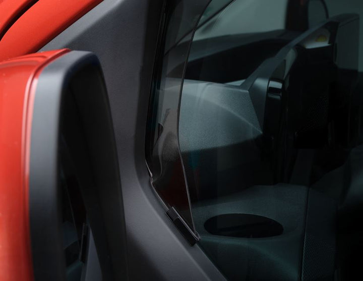 Tourneo/Transit Custom ClimAir®* Deflector de aire para las ventanillas de puertas delanteras