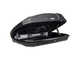 Thule®* Baúl de techo Force XT S, en color negro mate Aeroskin.
