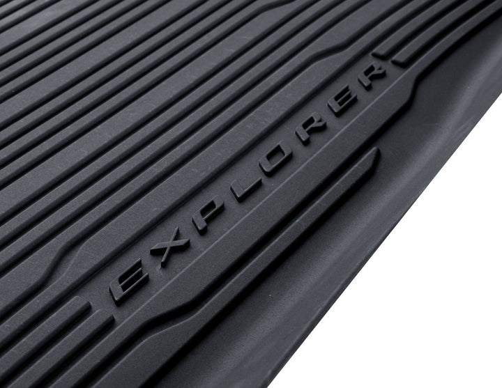Explorer Alfombrillas de goma para la 1ª y 2ª fila de asientos, en color negro, estilo bandeja con bordes elevados.