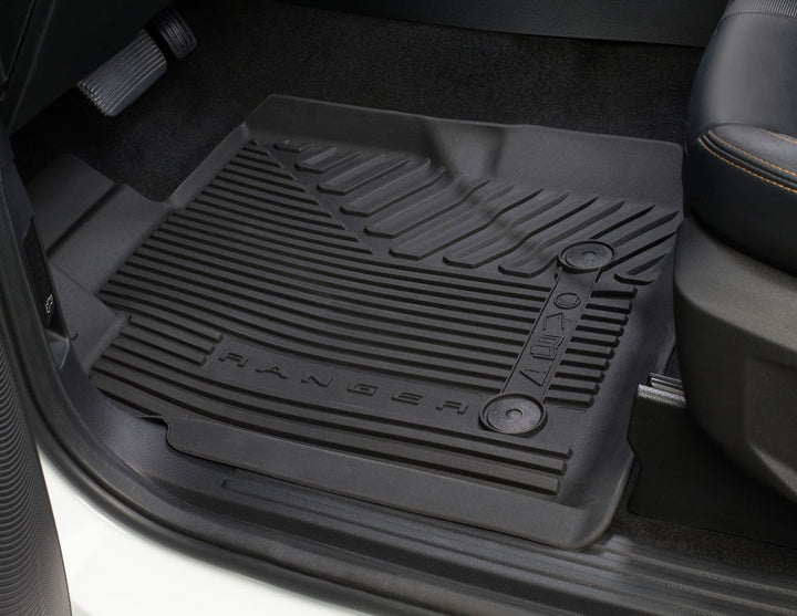 Kit de alfombrillas de goma delanteras y traseras Ranger automática 2022+ negro excepto Raptor y Platinum