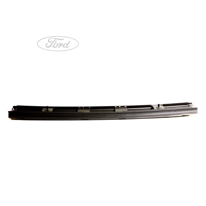 Moldura del parachoques trasero original Ford 1387174