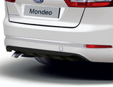 Original Ford Mondeo Difusor de paragolpes trasero en color negro.