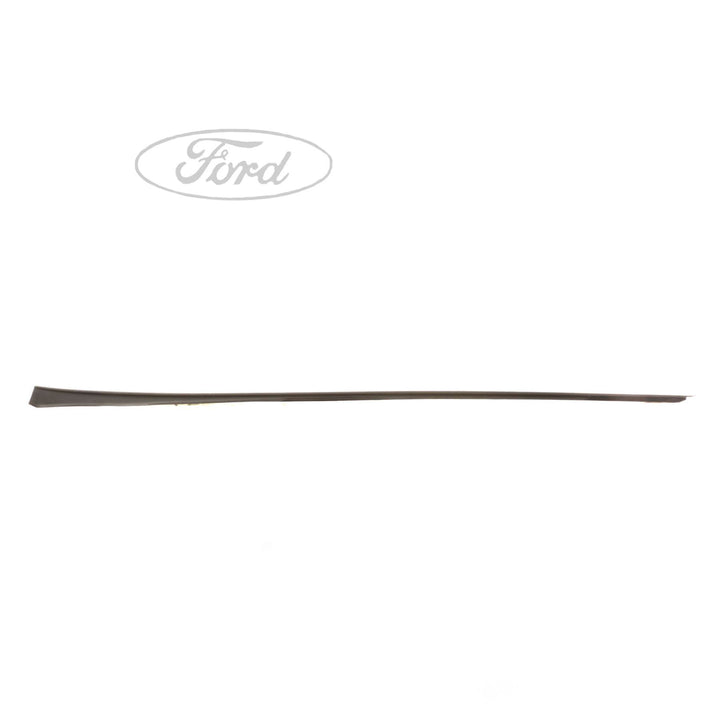 Ford Focus 2011-2019 Moldura Parabrisas Derecho Sin Calefacción 1796560