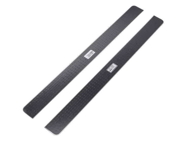 Focus Protectores de umbral de puerta delanteros, con logo ST-Line.