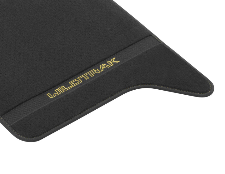 Kit de alfombrillas de moqueta delanteras y traseras Ranger Wildtrak automática 2022+ negro con logo amarillo
