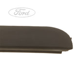 Mondeo 2001-2007 Moldura del Parabrisas Lado Derecho Negra