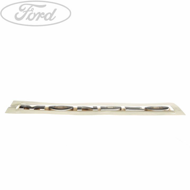 Ford Mondeo 2001-2014 Placa Nombre Emblema Maletero Negra 1132601