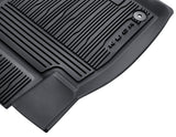 Kuga Alfombrillas de goma delanteras, negras, estilo bandeja con bordes elevados.