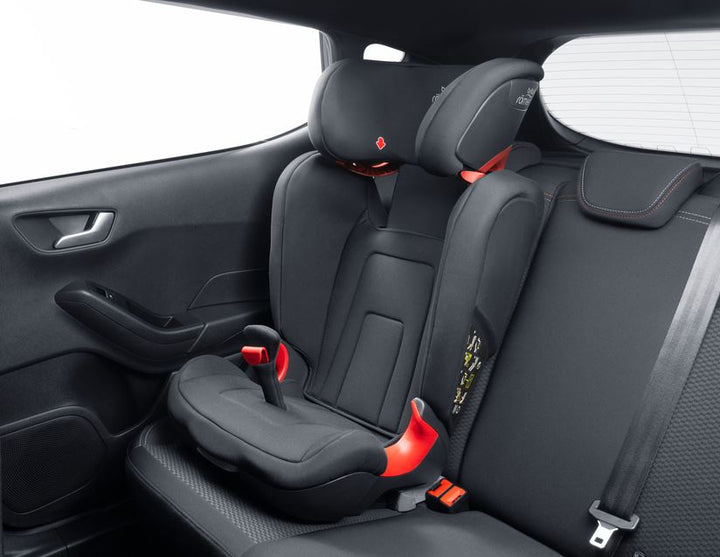 Britax Römer® Asiento infantil Kidfix II R, con respaldo desmontable.