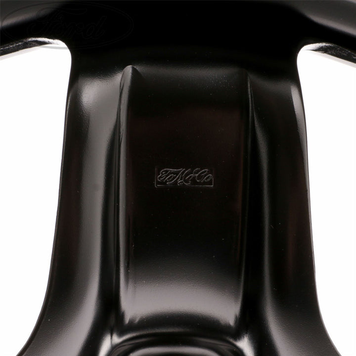 Ford Focus 2008-2024 Rueda 6.5 x 16 Acero Estilizado Plata 2279608