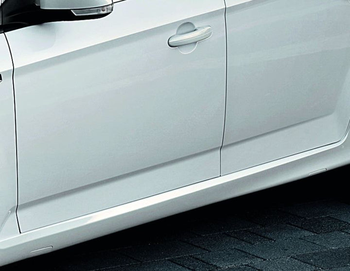 Original Ford Mondeo 09/2010-08/2014 Faldón lateral para lado izquierdo.