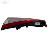 Ford C-MAX Luz de Freno y Flasher Trasero Rojo 2006162