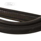 Ford Fiesta 2008-2019 Burlete Puerta Delantera Negra 1747419