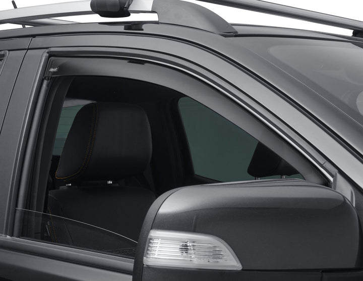 Ranger ClimAir®* Deflector de aire para ventanillas delanteras, en color negro.