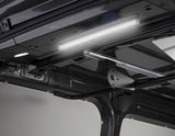 Navco* Luz LED interior para el techo del área de carga.