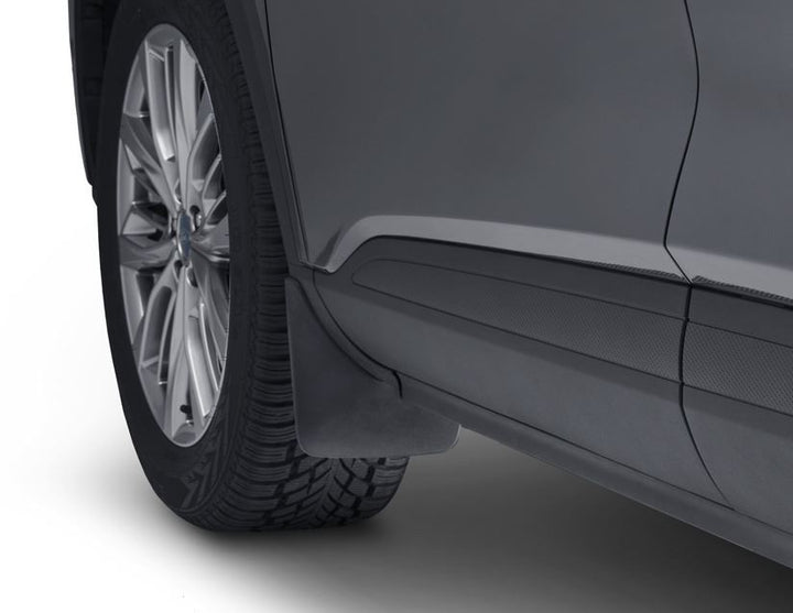KUGA GUARDABARROS DELANTEROS Y TRASEROS CON ACCESORIOS PARA INSTALACIÓN DESDE 01/2020 EN ADELANTE