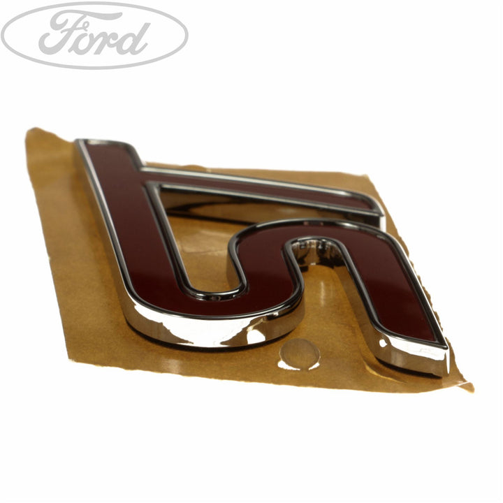 Ford Focus 2011-2024 ST/ST2 Placa Nombre Parachoques Trasero Negra 1748488